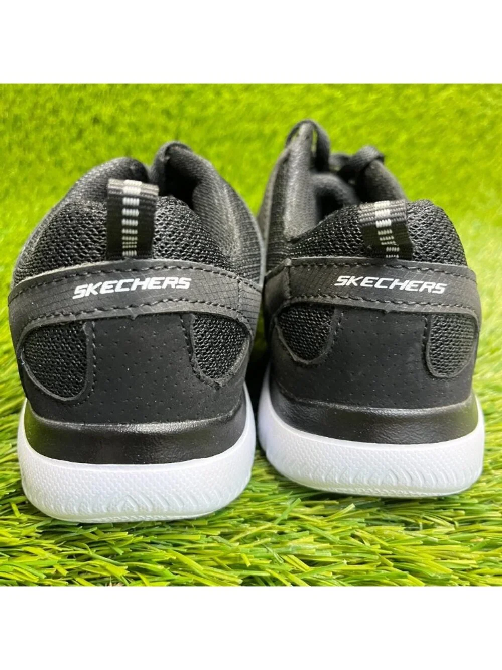 Skechers Summits New World Womens Size 6.5 Black Athletic Running Shoes Sneakers
